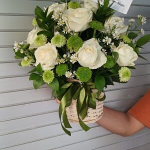 Bunga Keranjang Rose White